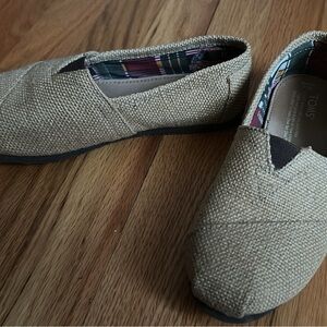 TOMS Textured Tan Slip-Ons